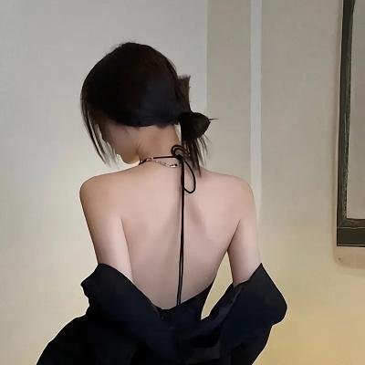梦在水面下